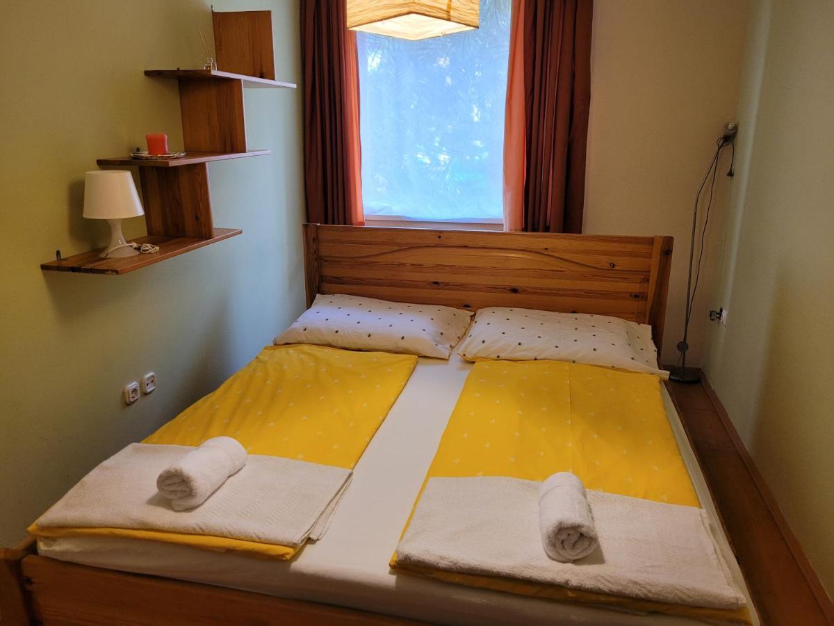 Lara Apartman Debrecen Exterior photo